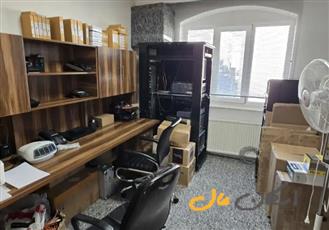 ۱۱۰مترسعادت آباد*موقعیت اداری*طبقه اول،مطب دفترکار