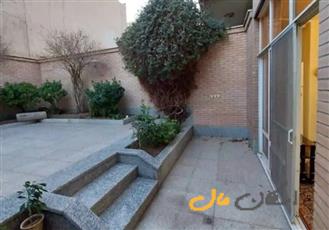 فروش آپارتمان ۱۳۳ متری/دارای حیاط اختصاصی/دشتستان